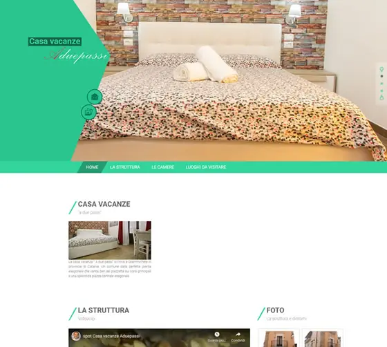 Screenshot del sito web casavacanzeaduepassi.it